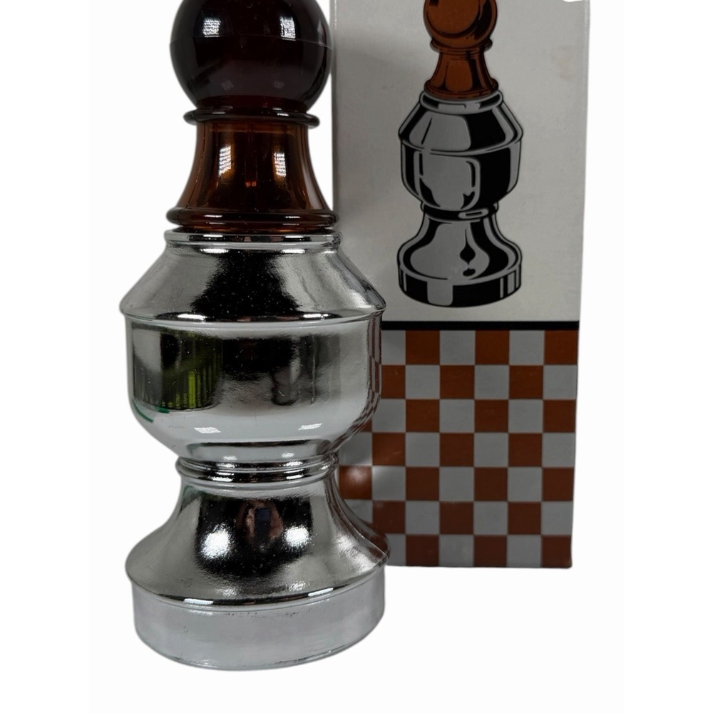 Vintage Avon Chess Piece Bottle The PAWN II Spicy Aftershave Full Bottle‎ In Box
